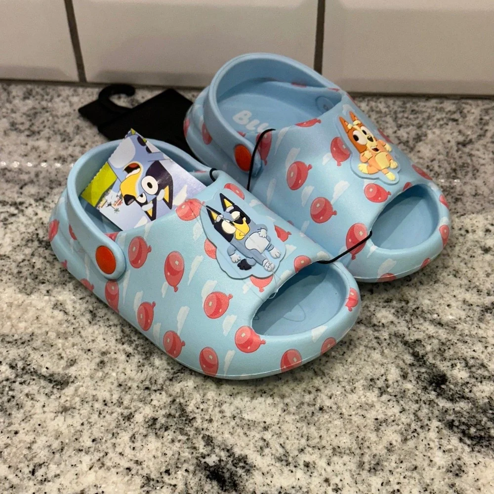 Kids Bluey Bingo Light Blue Slides Sandals‎ Toddler Size 7/8 lightweight slip on